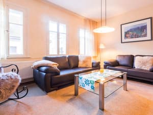 thumbnail: Living area