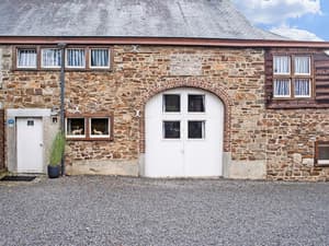thumbnail: Exterior