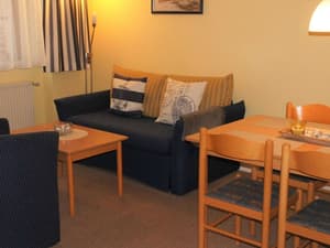 thumbnail: Interior detail