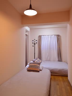 thumbnail: Room