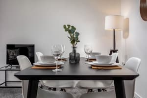 thumbnail: In-room dining