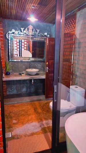 thumbnail: Bathroom