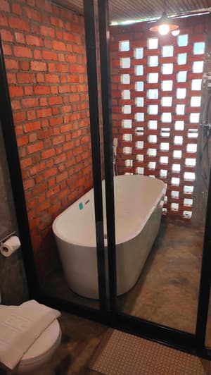 thumbnail: Bathroom