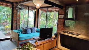 thumbnail: Living area