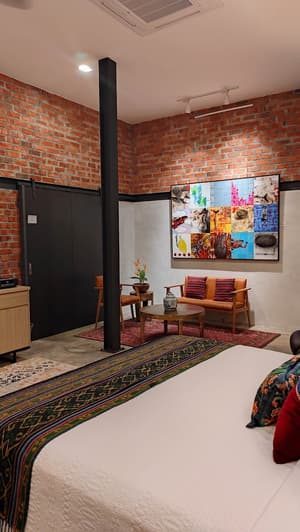 thumbnail: Room