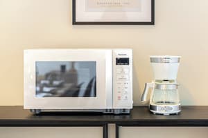 thumbnail: Microwave