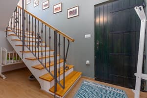 thumbnail: Interior