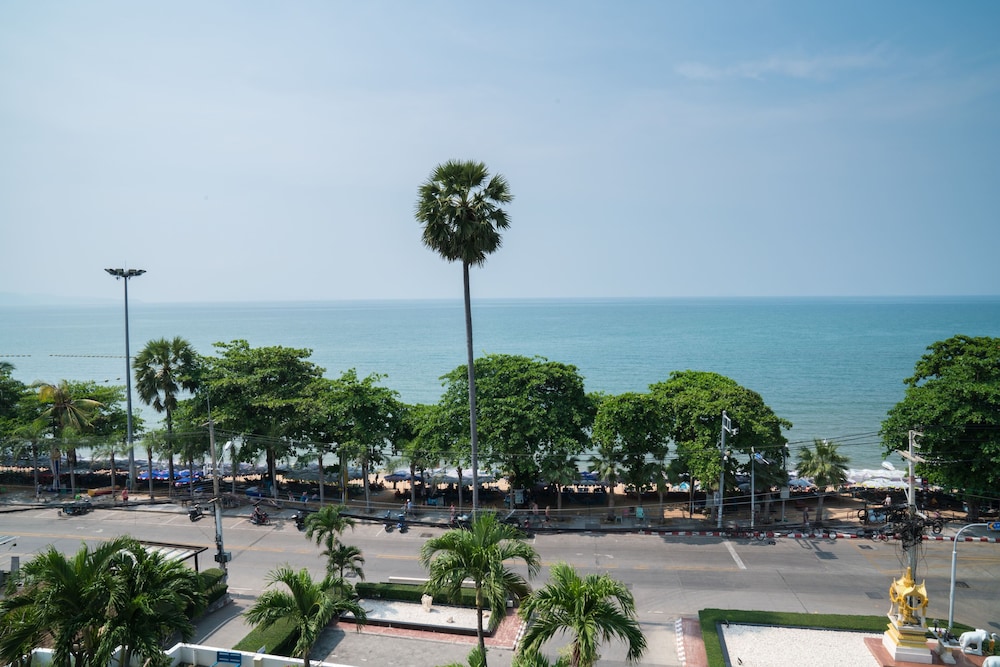 Beach/ocean view