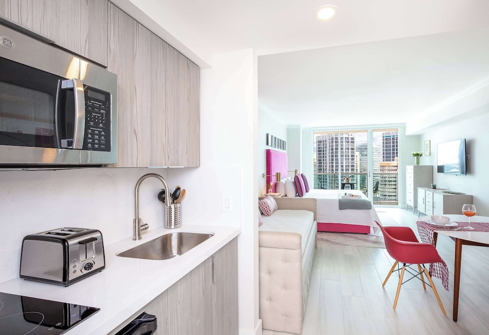 Private kitchenette