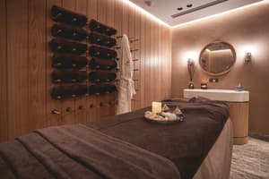 thumbnail: Treatment room