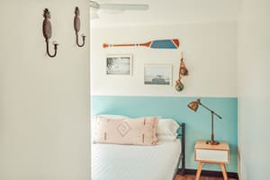 thumbnail: Room amenity