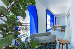 thumbnail: Balcony