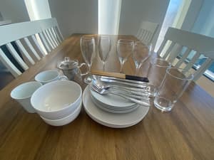 thumbnail: In-room dining