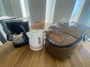 thumbnail: In-room dining