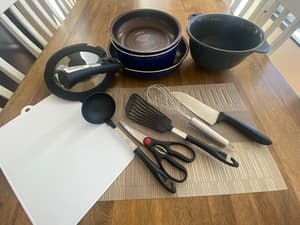 thumbnail: In-room dining
