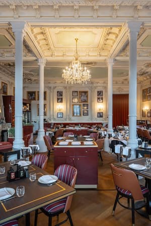 thumbnail: Restaurant