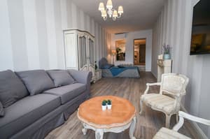 thumbnail: Living area