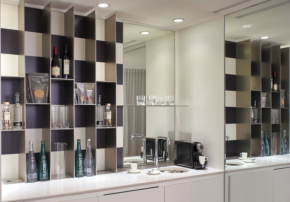 Minibar