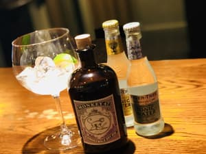 thumbnail: Bar (on property)