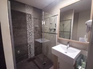 thumbnail: 218783791.jpg