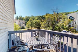 thumbnail: Terrace/patio