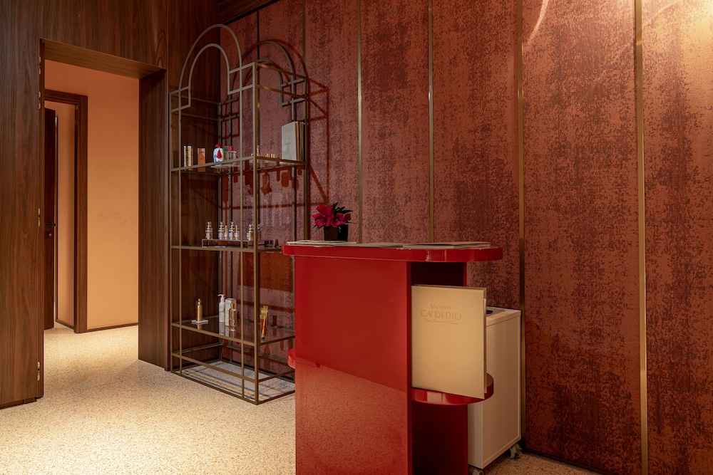 Spa reception
