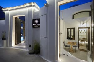 thumbnail: Outdoor pool