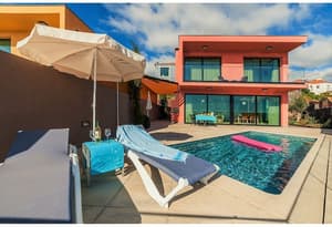 thumbnail: Outdoor pool