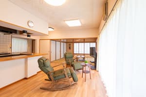 thumbnail: Living area
