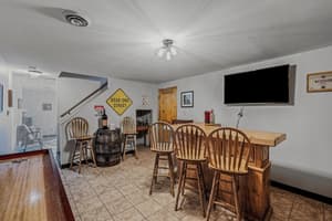thumbnail: Game room
