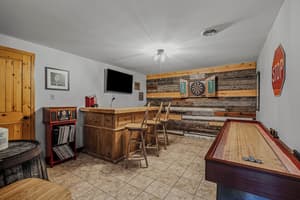 thumbnail: Game room