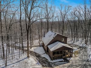 thumbnail: Exterior