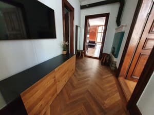thumbnail: Hallway