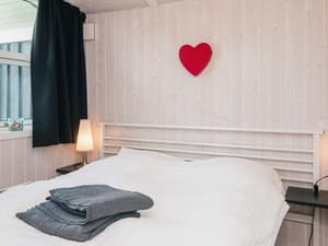 thumbnail: Interior