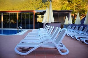 thumbnail: Sundeck