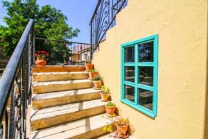 thumbnail: Courtyard