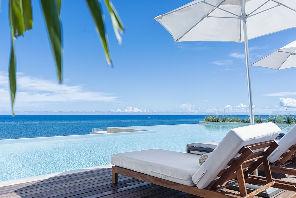 Sundeck
