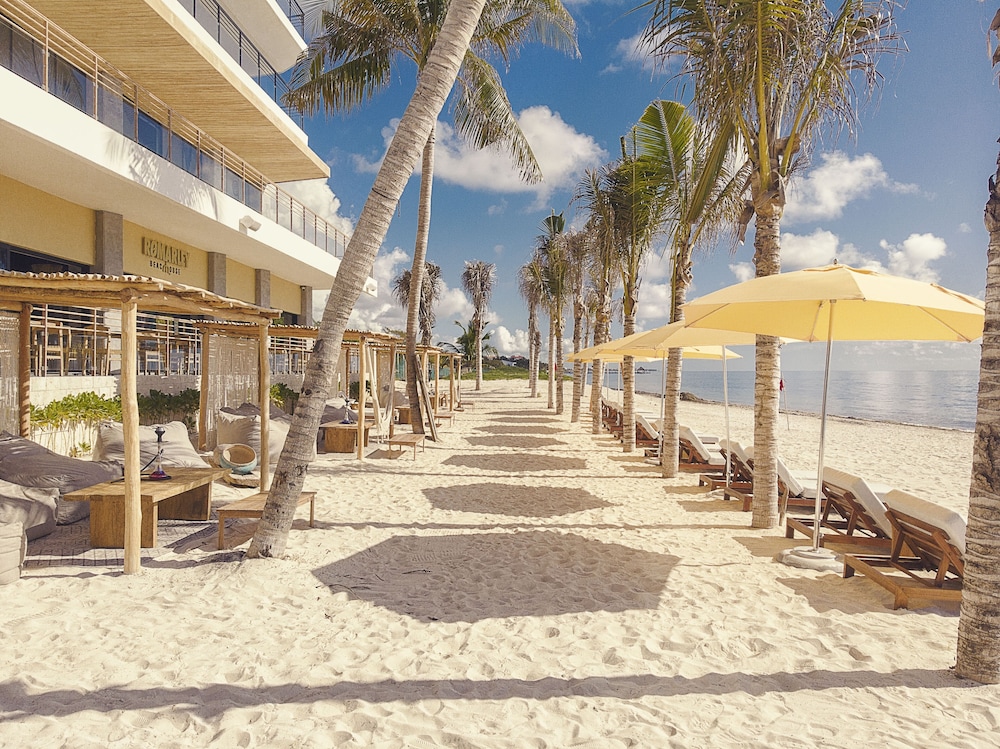 Beach bar