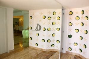 thumbnail: Garden view