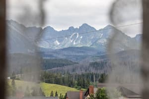 thumbnail: Mountain view