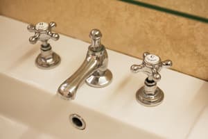 thumbnail: Bathroom sink