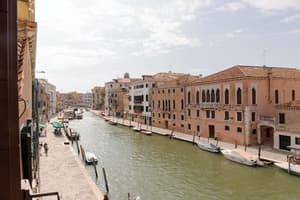 thumbnail: Street view
