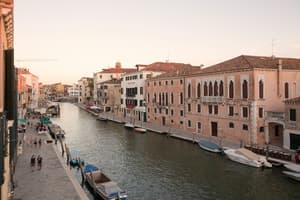 thumbnail: Street view