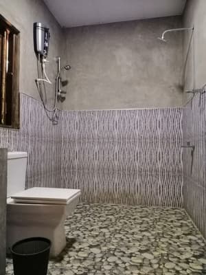 thumbnail: Bathroom