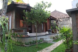 thumbnail: Exterior