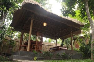 thumbnail: Property grounds