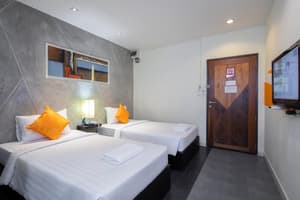 thumbnail: Room
