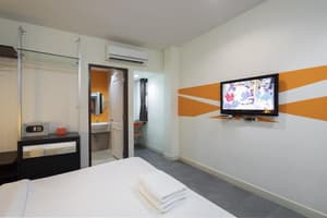 thumbnail: Room