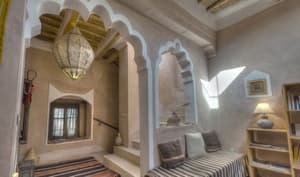 thumbnail: Interior
