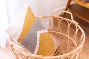 thumbnail: Interior detail